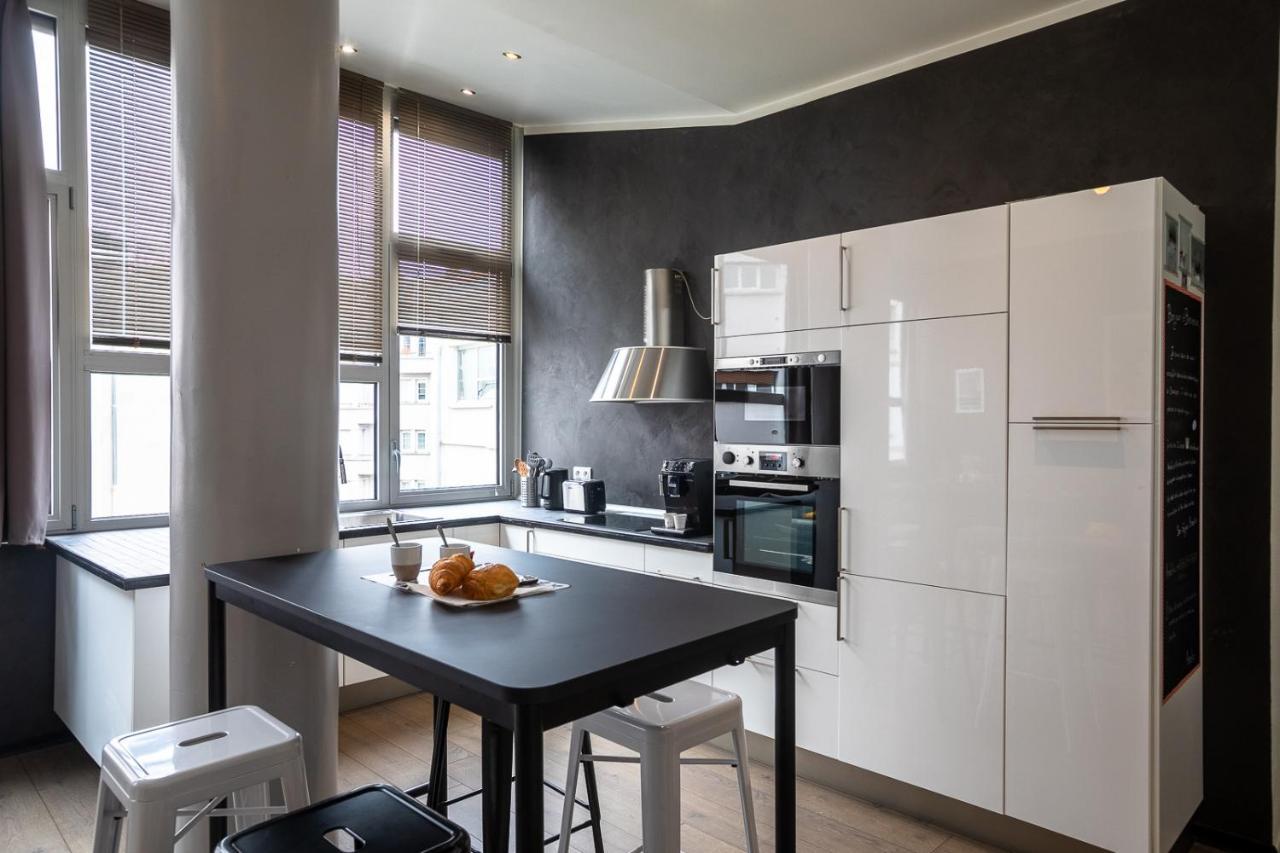 브장송 Le Loft Horloger Avec Parking 아파트 외부 사진