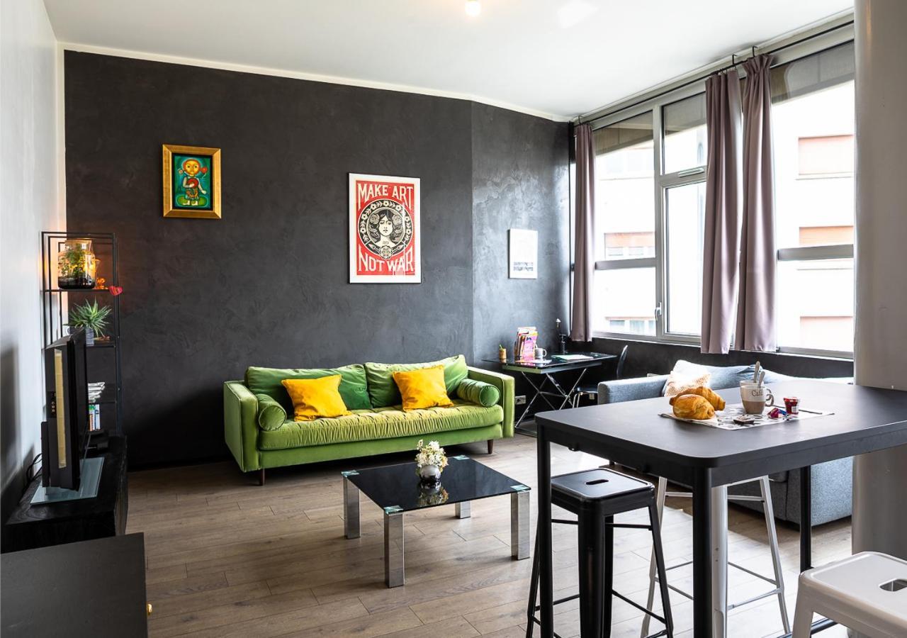 브장송 Le Loft Horloger Avec Parking 아파트 외부 사진