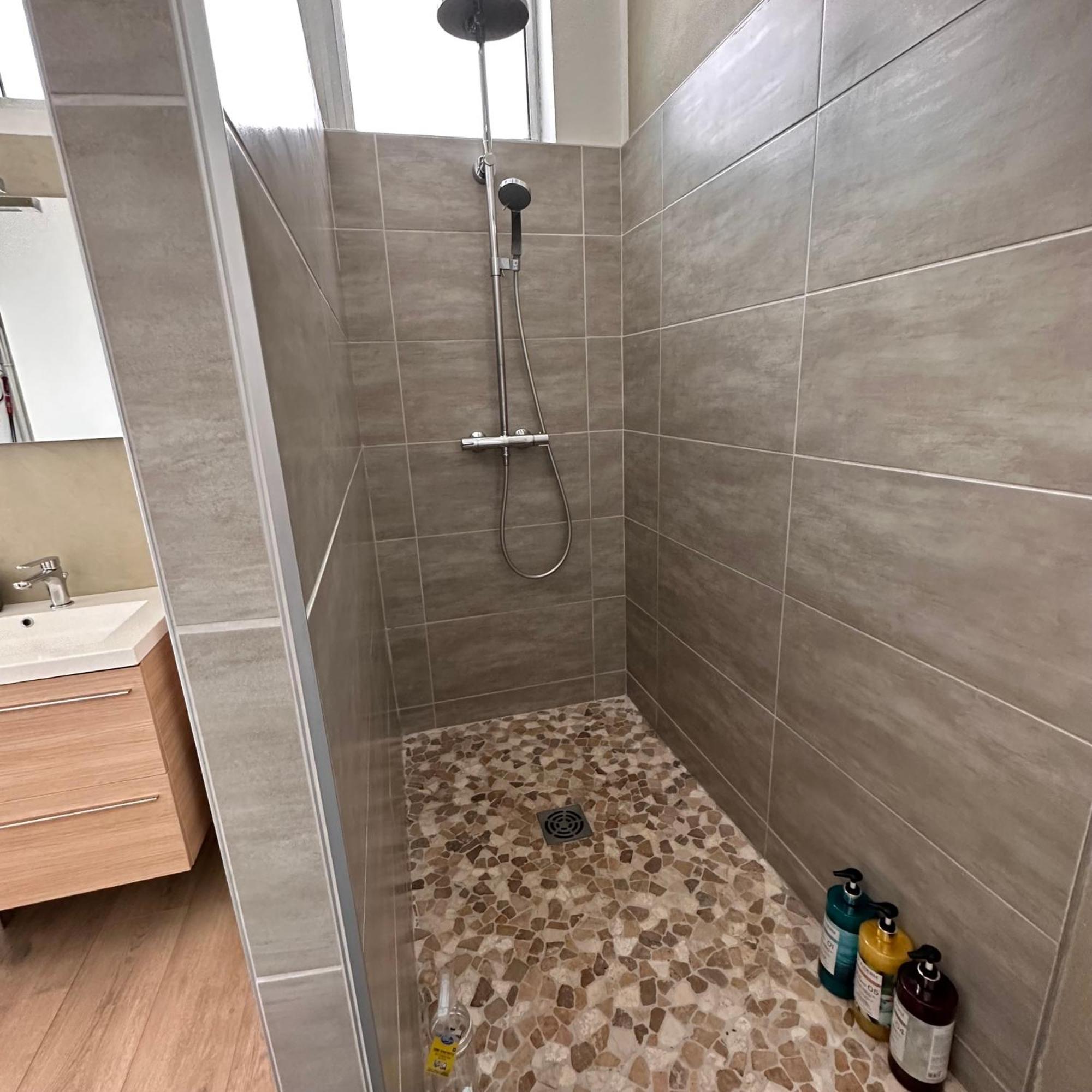 브장송 Le Loft Horloger Avec Parking 아파트 외부 사진